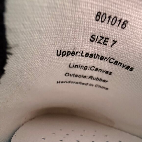 NWT Official Program big boy’s canvas slip on sneakers in camo/black/white Size - Picture 9 of 11